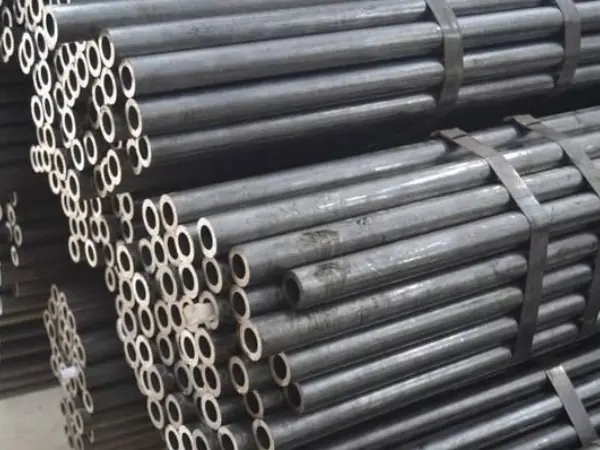 steel seamless pipe,seamless steel pipe,seamless steel pipe manufacturer