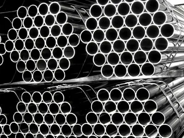 What is the complete guide to seamless stainless steel pipes?